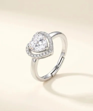 Silver plated adjustable heart ring with sparkling crystal centre stone for women