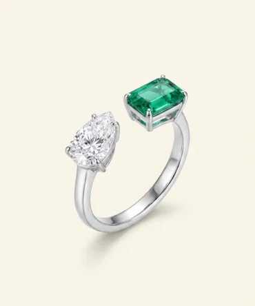 Silver plated anti tarnish ring with green rectangular stone and crushed ice crystal detailing for women